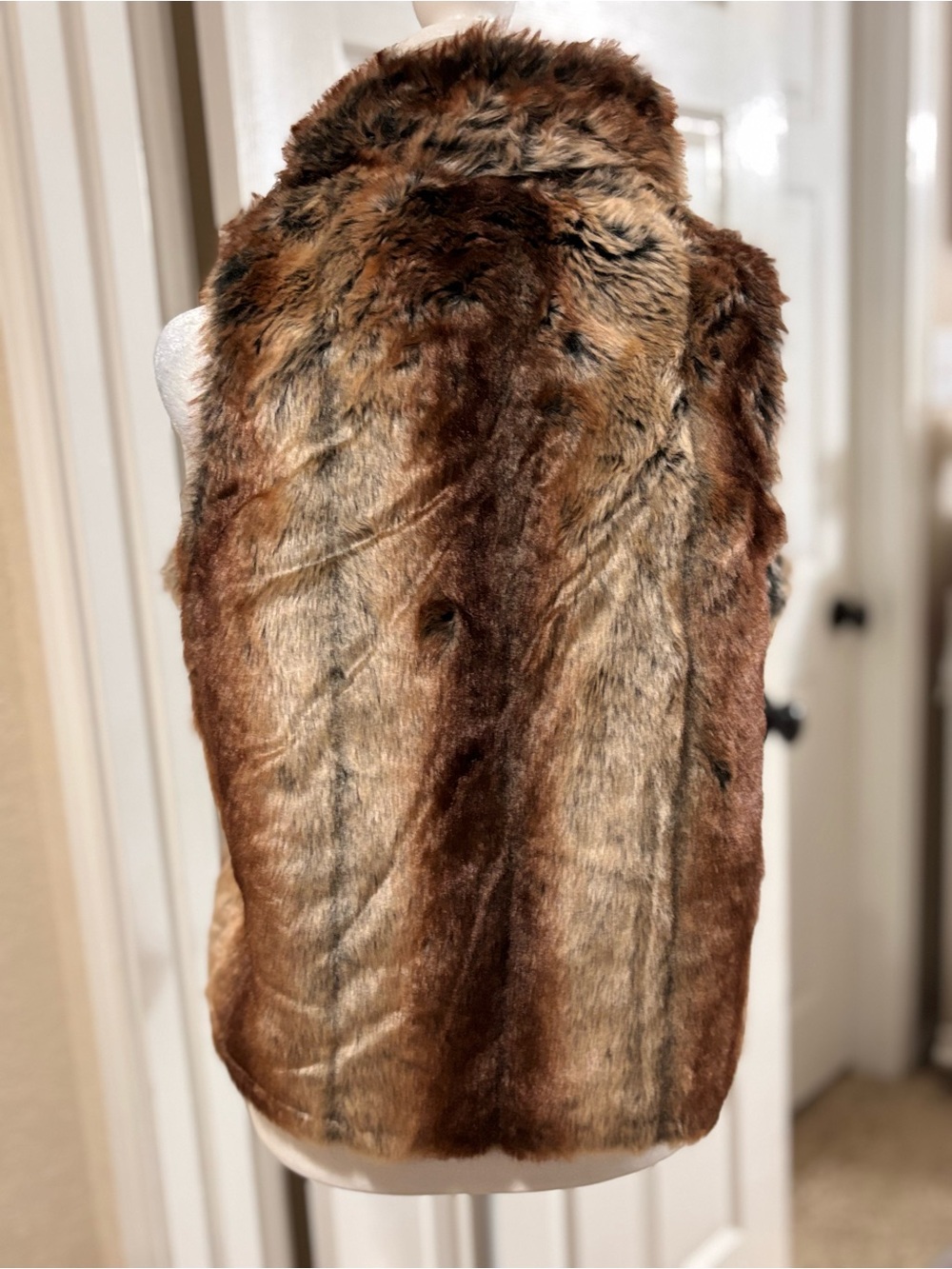 Parkhurst Multi-Tone Brown Faux Fur Vest